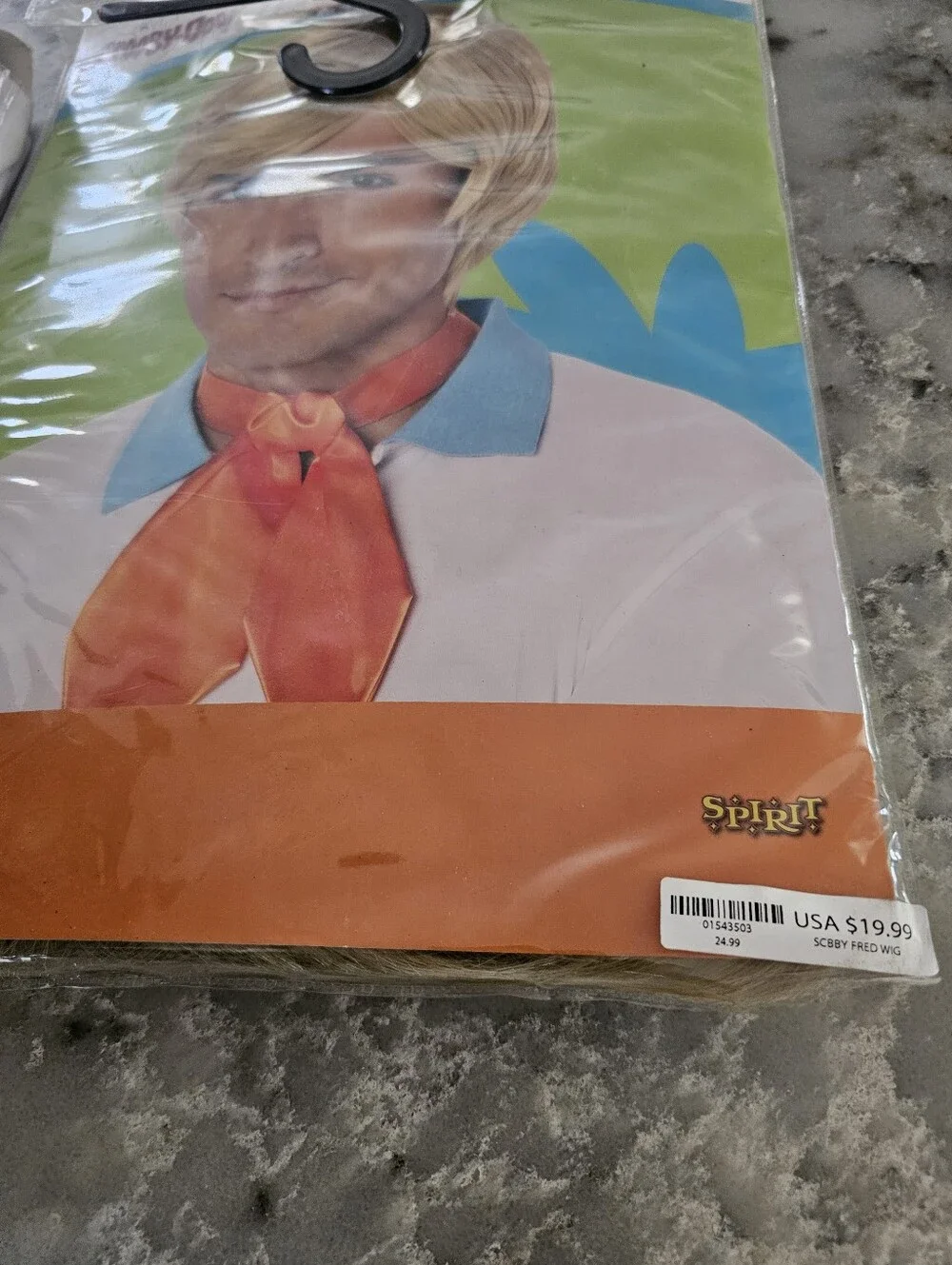 Scooby Doo Fred Costume and Wig Halloween Party Standard Adult Size Up To 42 - Picture 4 of 5
